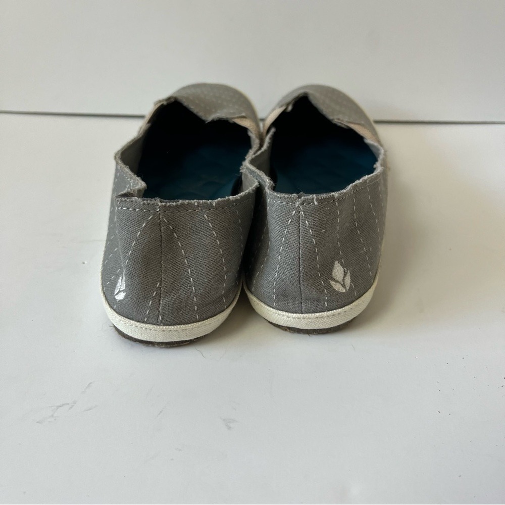 Reef Summer Slip On Gray Striped Shoes 8.5 - Picture 6 of 10